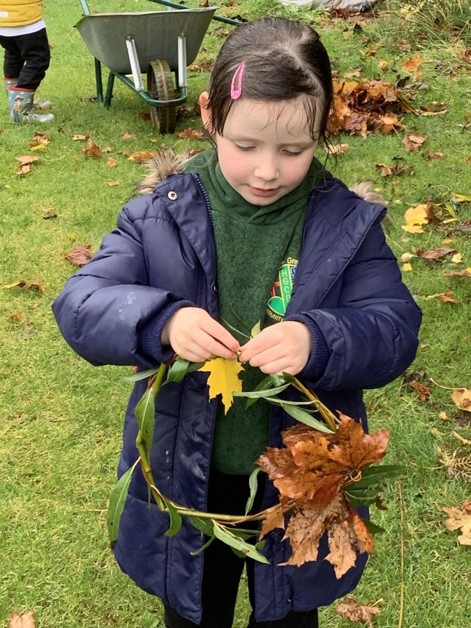 Sticky Feet and Autumn Jobs with Bob